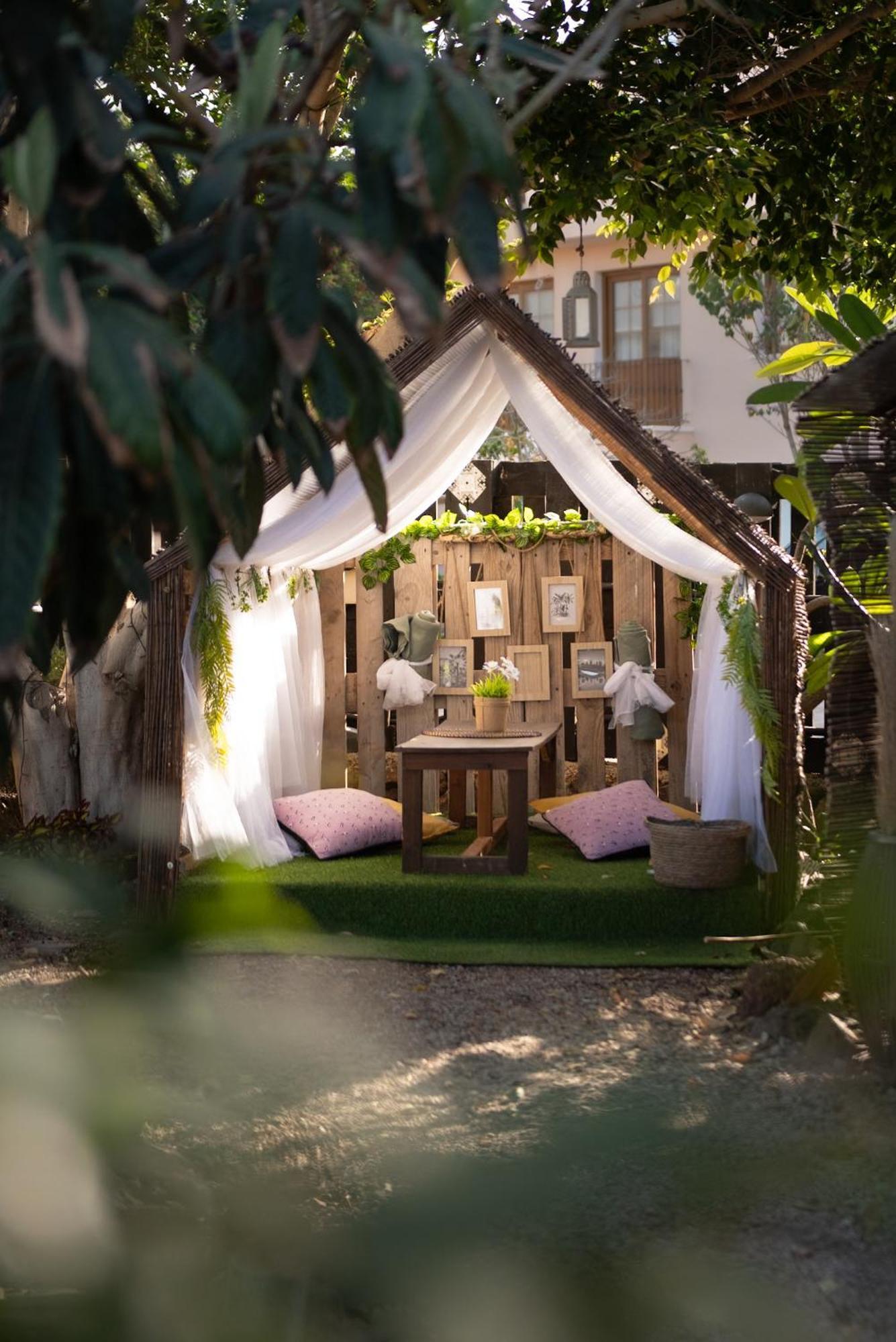 Lykke Suite Spa Sauna Piscina Y Jardin Buzanada Exterior photo